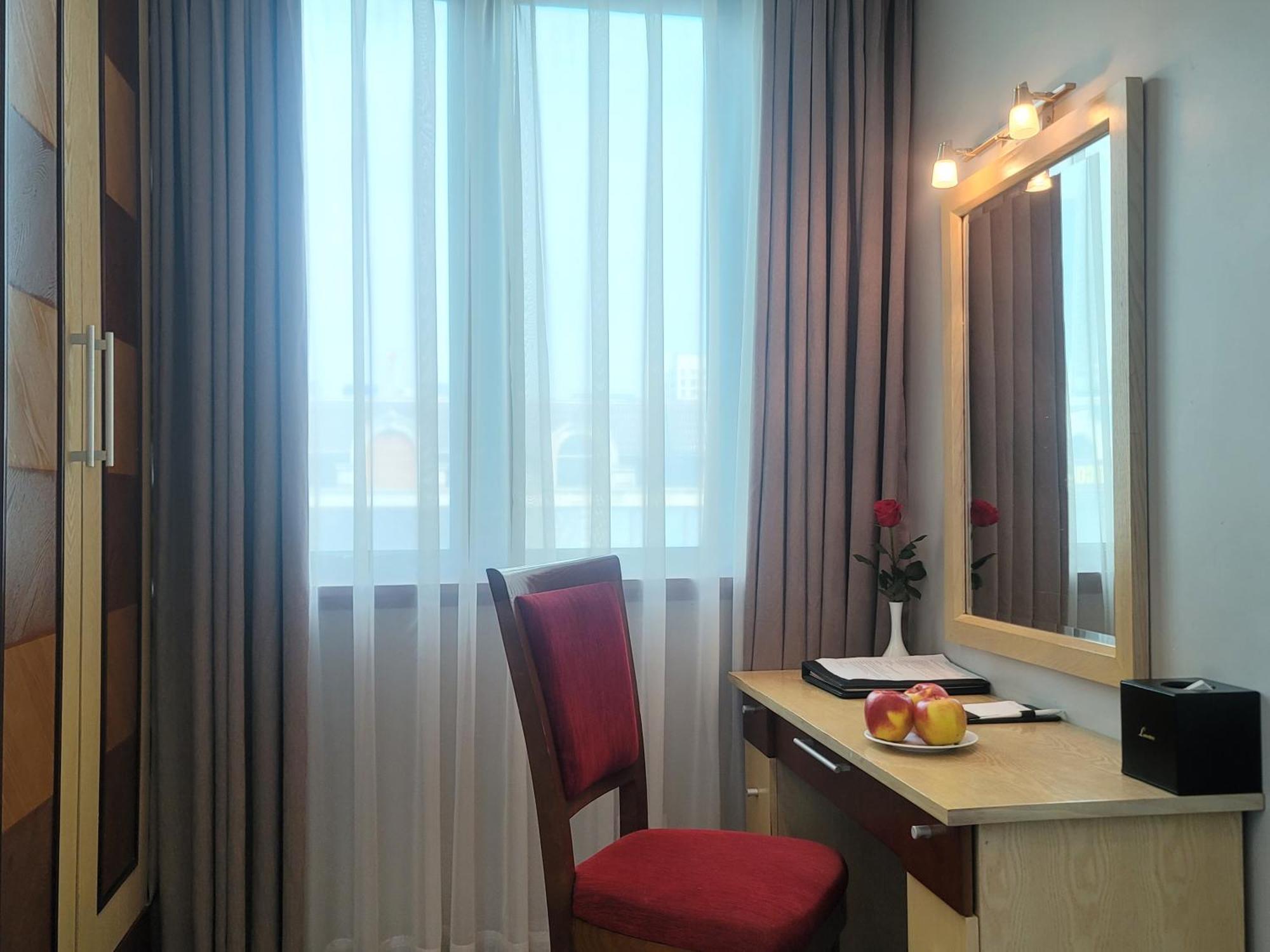 Luxeden Hotel Hanoi Exterior photo