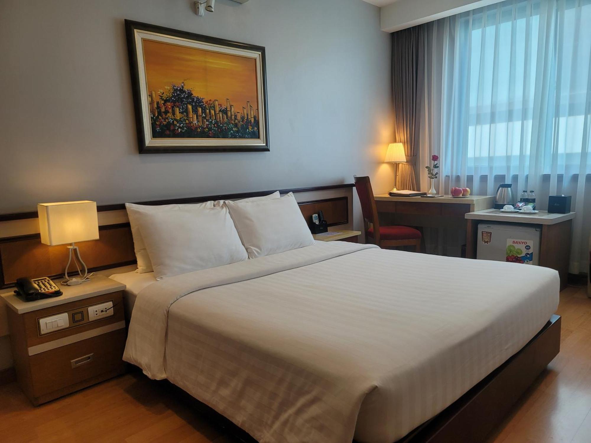 Luxeden Hotel Hanoi Exterior photo