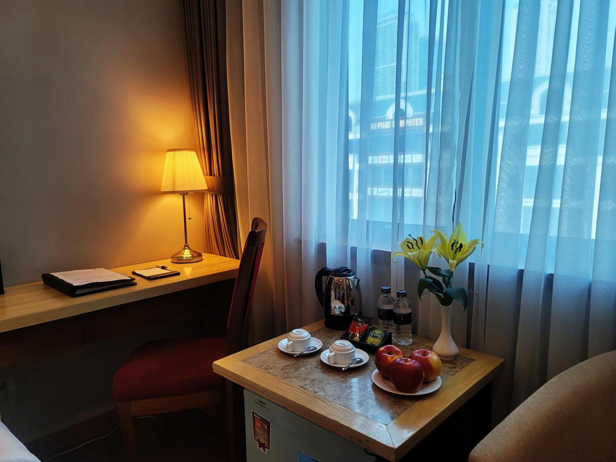 Luxeden Hotel Hanoi Exterior photo