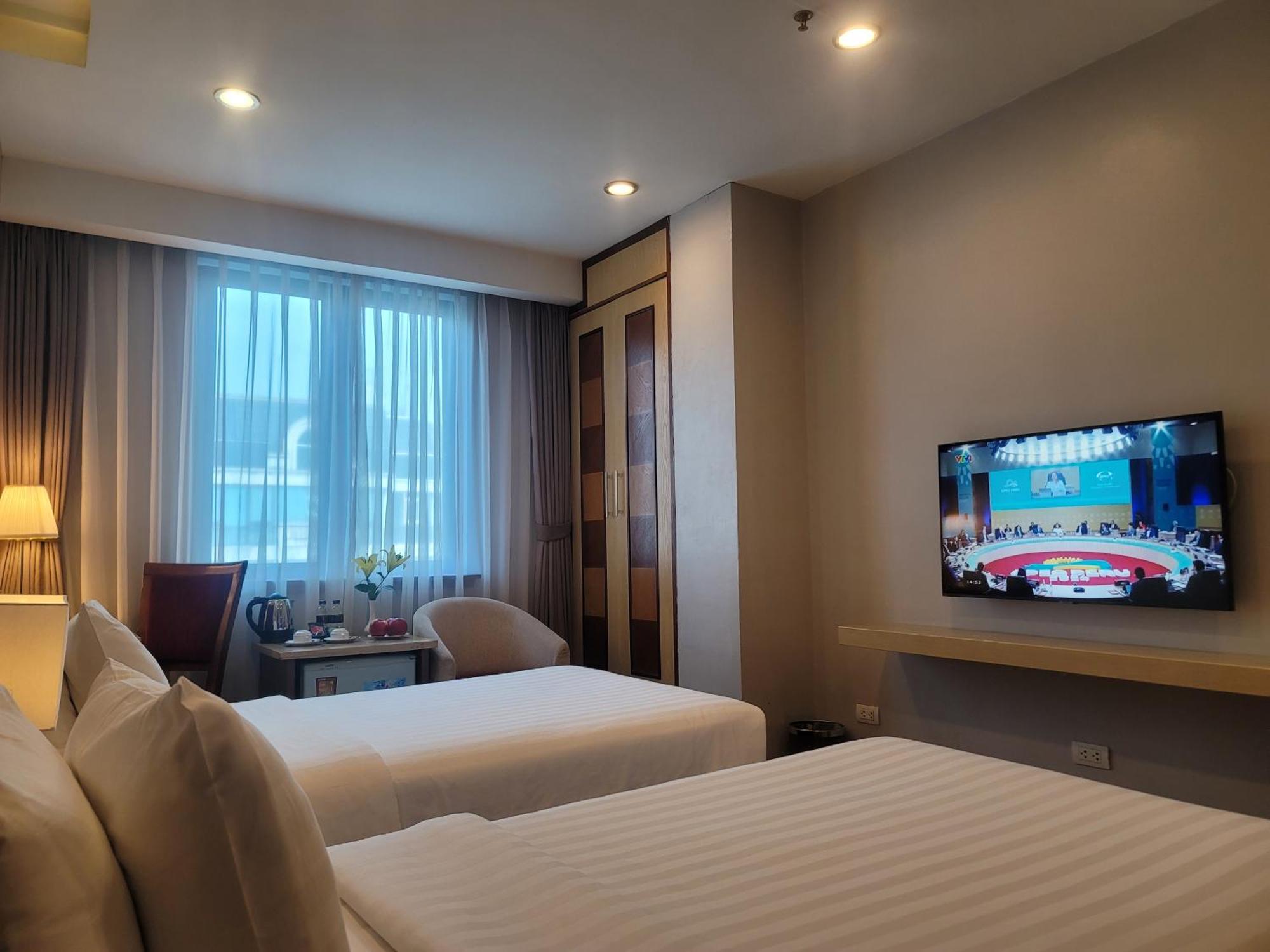 Luxeden Hotel Hanoi Exterior photo